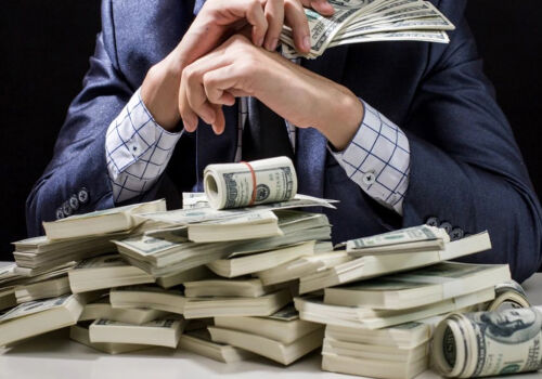 Va conduce democrația capitalismul sau va fi absorbită de acesta?