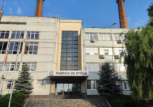 A fost anunțat un concurs de investiții pentru privatizarea Fabricii de sticlă din Chișinău A fost anunțat un concurs de investiții pentru privatizarea Fabricii de sticlă din Chișinău