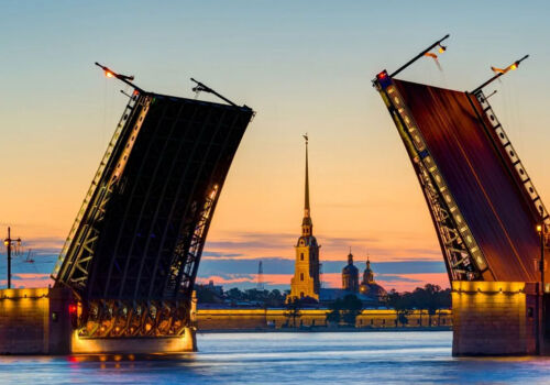 Nopțile albe vor afecta portofelele turiștilor