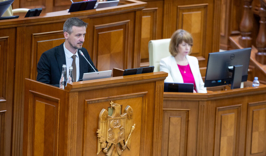 Anul trecut, 1500 de angajați ai căilor ferate au fost concediați Nikolai Mîndra