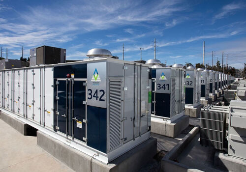 Companiile grecești vor construi instalații de stocare a energiei în România, Bulgaria și Italia