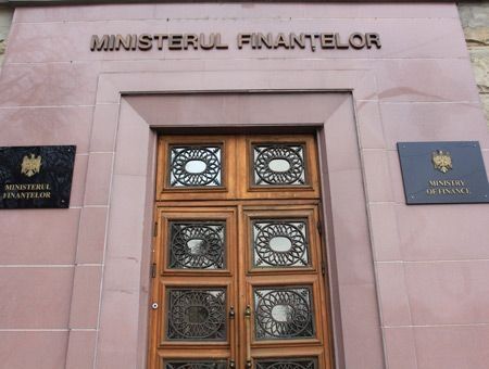Минфин обещает повысить зарплаты бюджетникам Минфин обещает повысить зарплаты бюджетникам