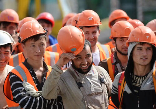 Autoritățile vor facilita angajarea străinilor Autoritățile vor facilita angajarea străinilor