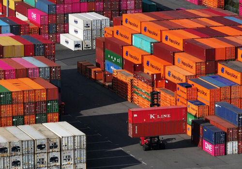 Comerțul intern al UE a scăzut pentru prima dată într-un deceniu