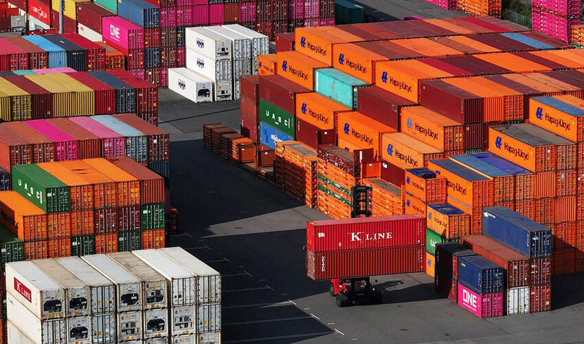 Внутренняя торговля в ЕС сократилась впервые за десятилетие