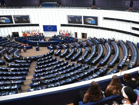 Молдову поставили в очередь в ЕС Молдову поставили в очередь в ЕС