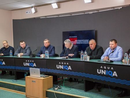Фермеры требуют срочного вмешательства Фермеры требуют срочного вмешательства