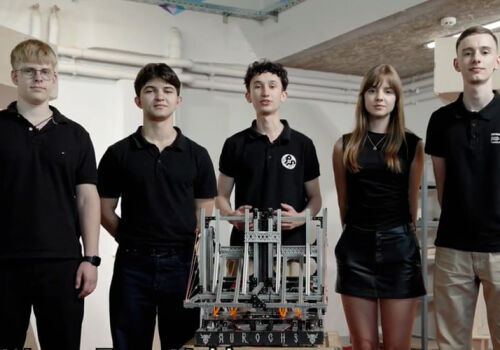 Un robot pentru plantarea copacilor a fost dezvoltat în Moldova Un robot pentru plantarea copacilor a fost dezvoltat în Moldova