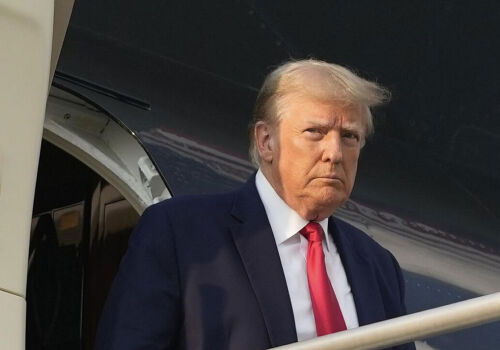 Trump a ajuns în China
