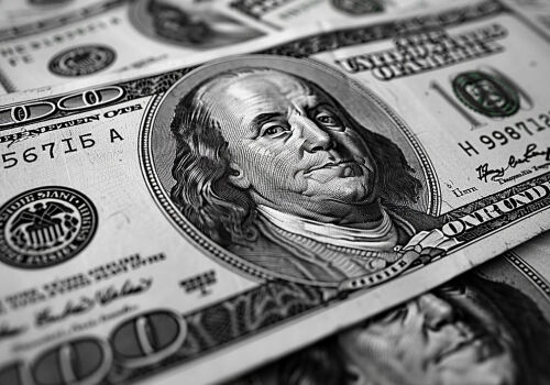 FMI: Dolarul va rămâne moneda monedelor