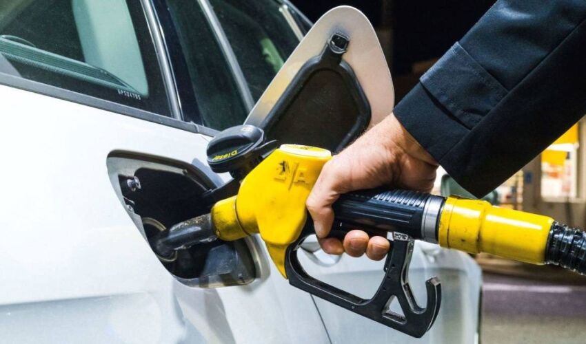 Цены на ГСМ вернулись к уровню 2022 года