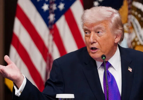 Trump vrea să îl numească personal pe noul lider al Iranului