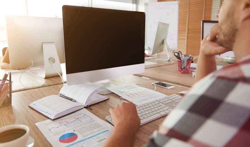Pros and cons for the self-employed Pros and cons for the self-employed