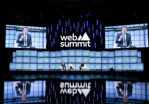 Канада на Web Summit Vancouver ищет «место под солнцем» в ИИ-экономике