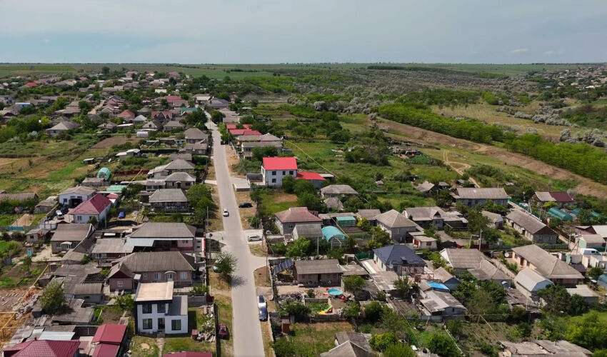 A Depressed Region: A Map Without a Future A Moldovan village