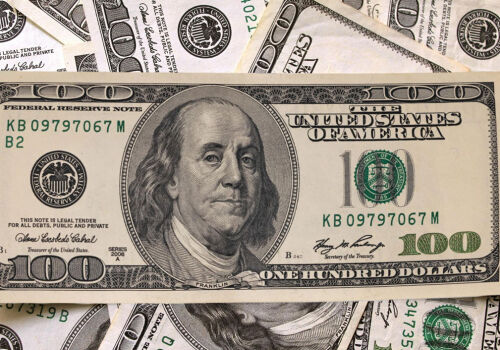 US dollar rises amid strikes on Iran