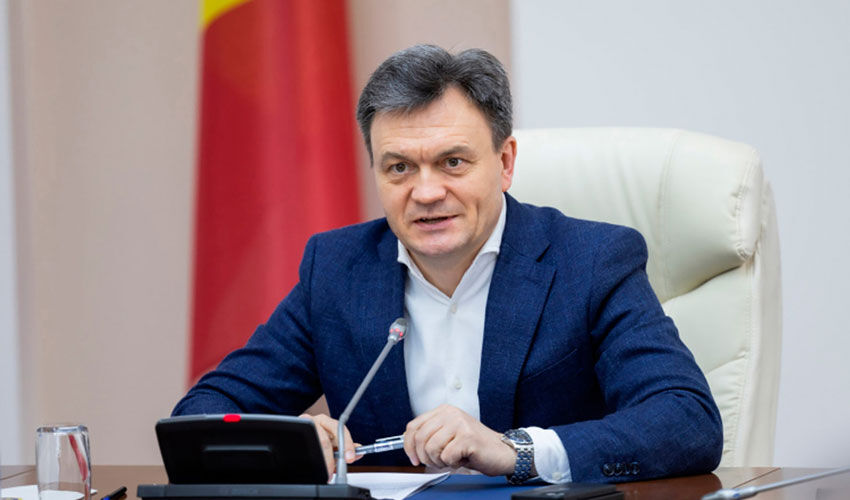 Дорин Речан передаёт правительство своему бывшему преподавателю Дорин Речан передаёт правительство своему бывшему преподавателю