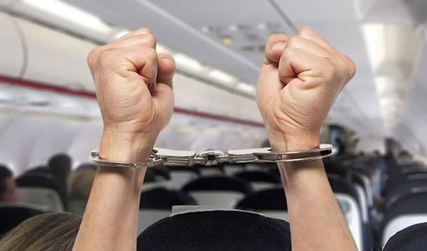 „Hoții zburători” vor dispărea pentru mult timp. „Hoții zburători” vor dispărea pentru mult timp.