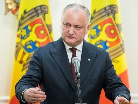 Валютные резервы на «неотложные нужды»
