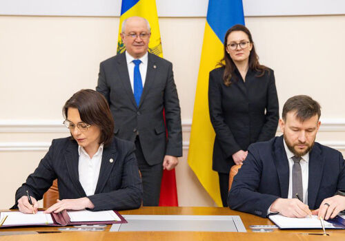 Moldova și Ucraina convin să simplifice procedurile de trecere a frontierei