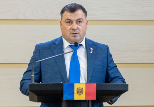 Și terenurile agricole ale deputaților sunt în flăcări Și terenurile agricole ale deputaților sunt în flăcări
