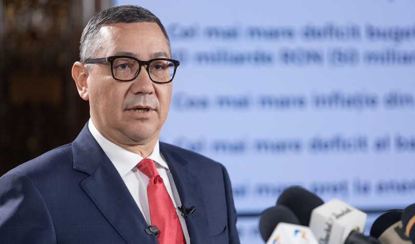 Ponta a comparat scandalul din vârful puterii din Moldova cu situația din România Victor Ponta