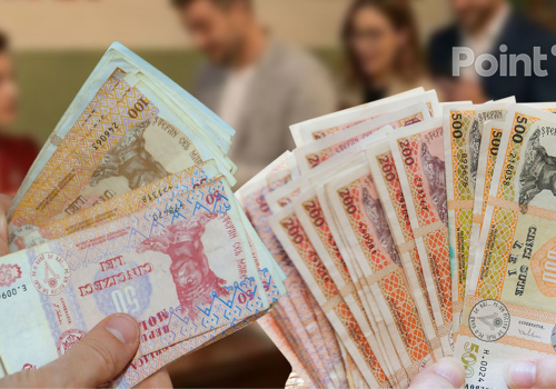 Salariile angajaților din sectorul public ar putea crește în septembrie