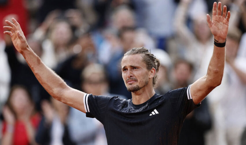 Alexander Zverev wins Roland Garros and breaks the curse of Grand Slam tournaments Alexander Zverev