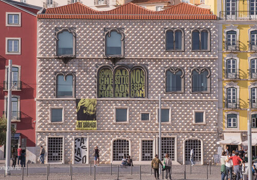 Războiul din Iran afectează piețele imobiliare în diferite moduri Războiul din Iran afectează piețele imobiliare în diferite moduri