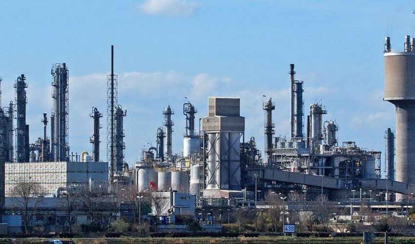 CCI: industria a scăzut cu 40 de procente