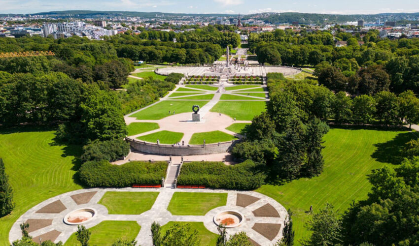 Зеленый парк в Осло