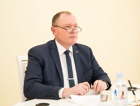 Полномочия для правительства и новый режим ЧП Полномочия для правительства и новый режим ЧП