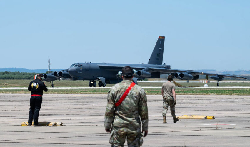 El Pais: Испания закрыла небо для участников операции против Ирана Воздушное пространство