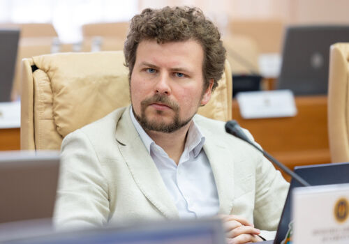 „TOEFL” în limba română este introdus în școlile rusofone „TOEFL” în limba română este introdus în școlile rusofone