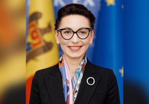 Корина Кэлугэру назначена госсекретарем МИДа
