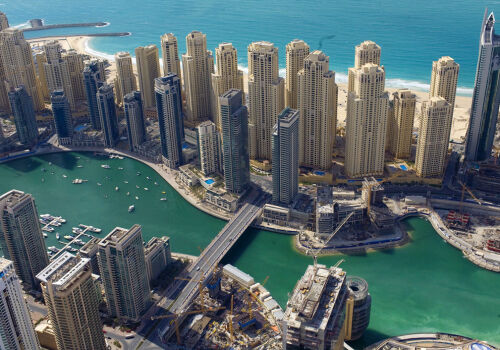 Banii celor mai bogați oameni din lume se îndreaptă spre Dubai