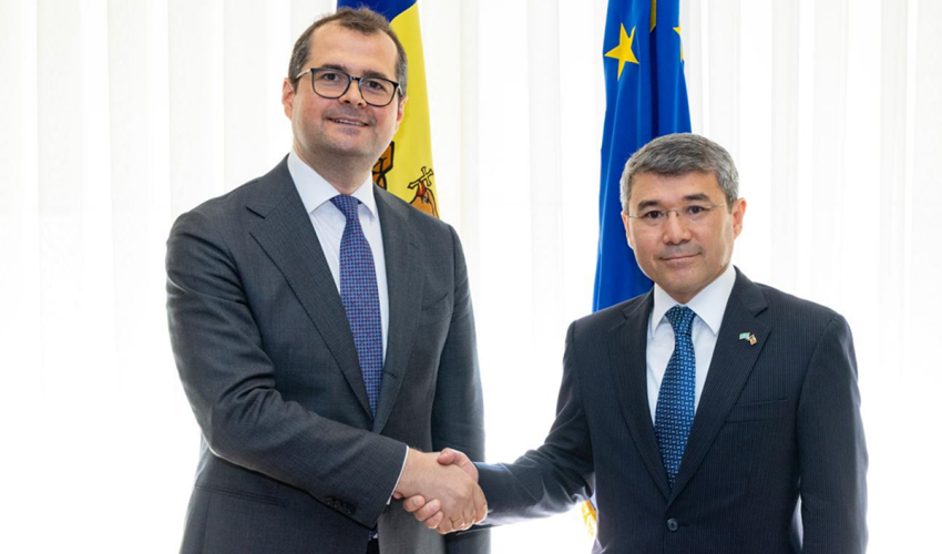 Moldova și Kazahstan au discutat despre proiecte comune Vasile Tofan și Almat Aidarbekov