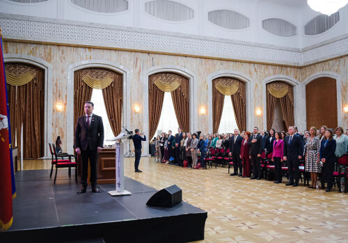 Maia Sandu: Apar primele sondaje care arată creșterea încrederii în justiție, după decenii de declin Maia Sandu: Apar primele sondaje care arată creșterea încrederii în justiție, după decenii de declin