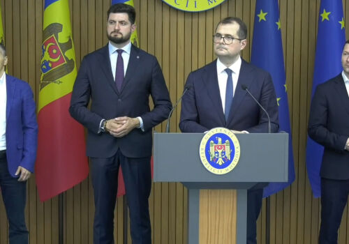 Guvernul majorează marja importatorilor cu 37 de bani pe litru