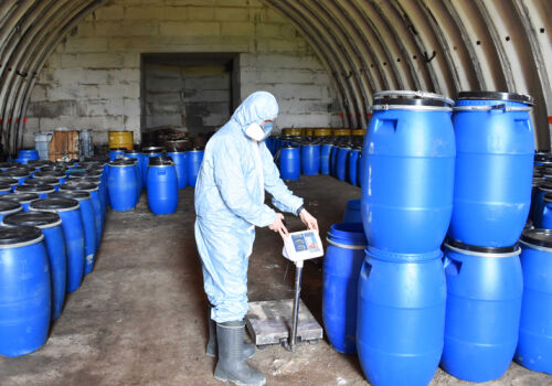 ОБСЕ помогает избавляться от токсичных отходов ОБСЕ помогает избавляться от токсичных отходов