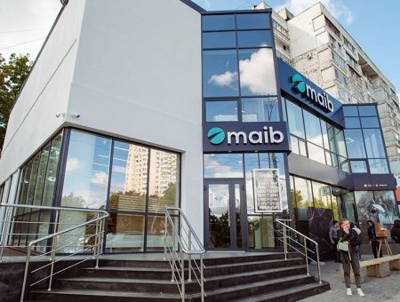 Молдавские банки в ТОР-100 региона Молдавские банки в ТОР-100 региона