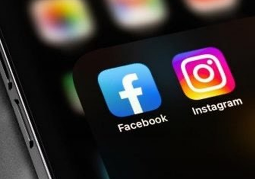 Еврокомиссия обвинила Meta в создании зависимых механизмов в Facebook и Instagram Еврокомиссия обвинила Meta в создании зависимых механизмов в Facebook и Instagram