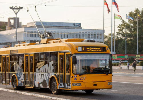 Троллейбус — не роскошь