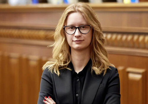 Налогообложение посылок – среди главных требований МВФ к Украине