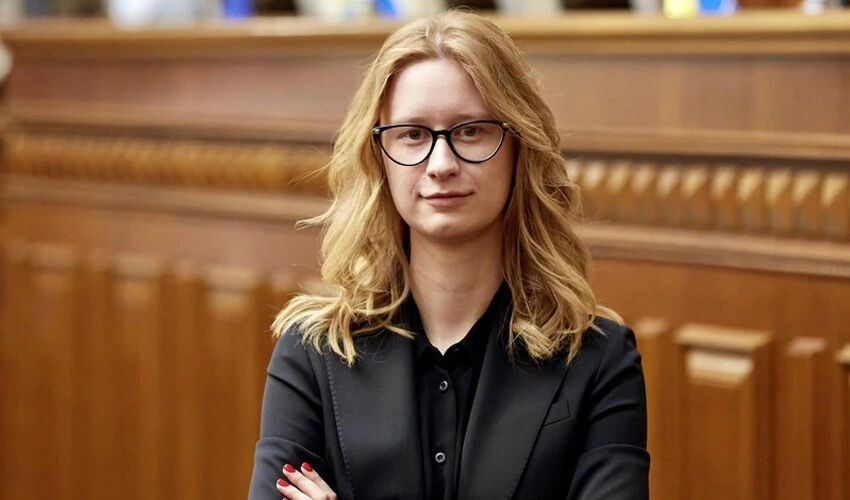 Налогообложение посылок – среди главных требований МВФ к Украине