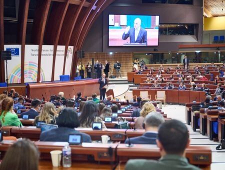 World Forum for Democracy: От идей – к действиям World Forum for Democracy: От идей – к действиям