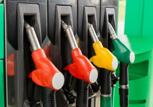 Цена бензина превысила 28 леев