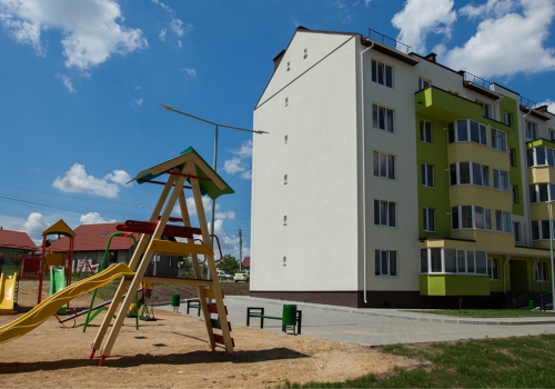 Tofan: „Trebuie să construim case unde metrul pătrat să coste 800 de euro, nu 3.000” Tofan: „Trebuie să construim case unde metrul pătrat să coste 800 de euro, nu 3.000”
