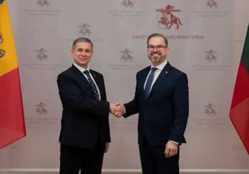 Кишинев и Вильнюс расширяют оборонное партнерство