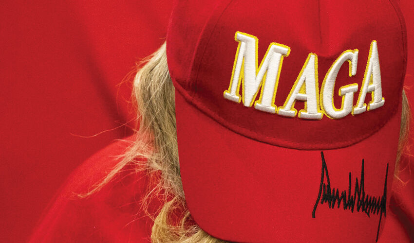 Clivajul transatlantic este complet